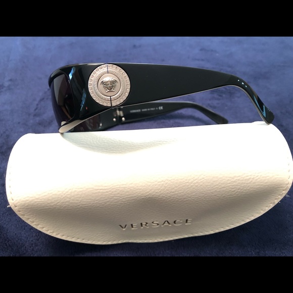 Versace Other - Beautiful Versace Sunglasses